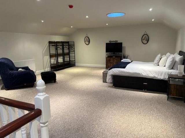 The House @ Sitwell Arms Hotel Renishaw ภายนอก รูปภาพ