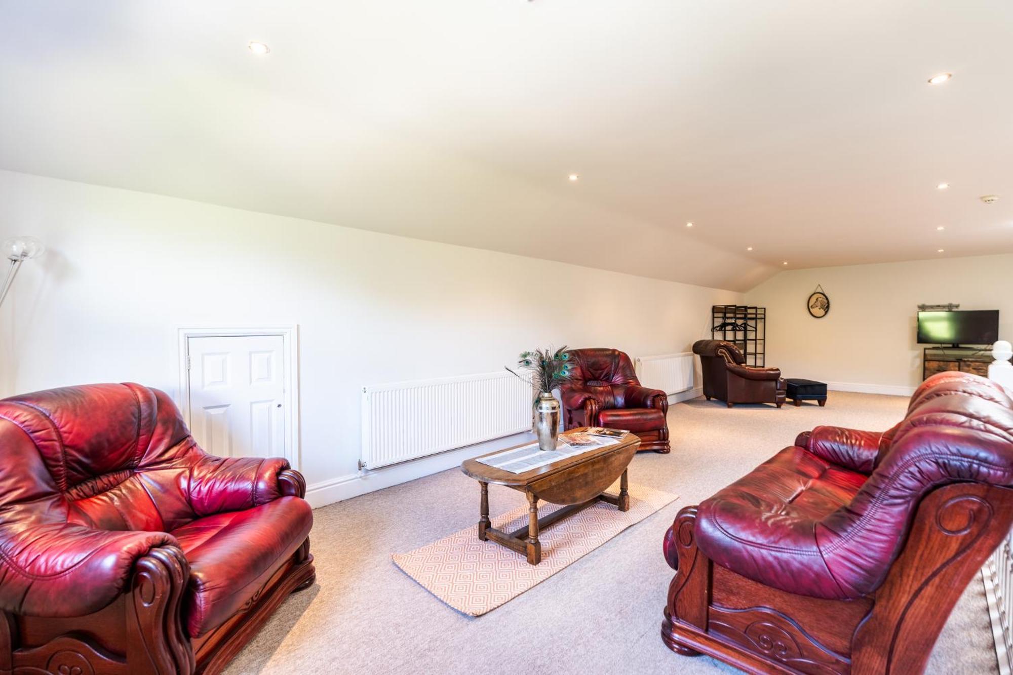 The House @ Sitwell Arms Hotel Renishaw ภายนอก รูปภาพ
