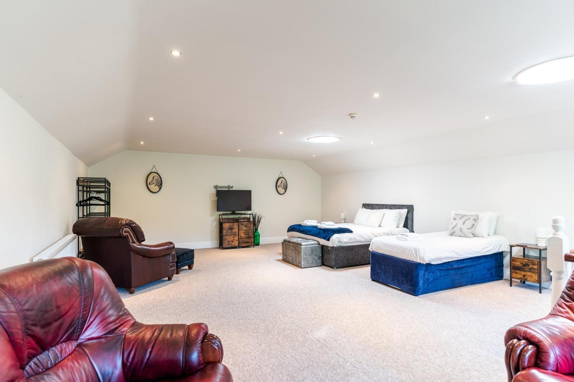The House @ Sitwell Arms Hotel Renishaw ภายนอก รูปภาพ