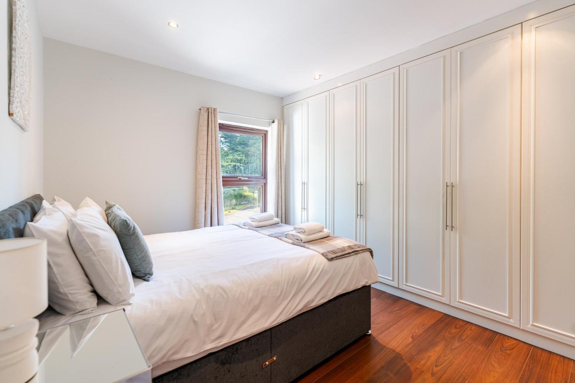 The House @ Sitwell Arms Hotel Renishaw ภายนอก รูปภาพ