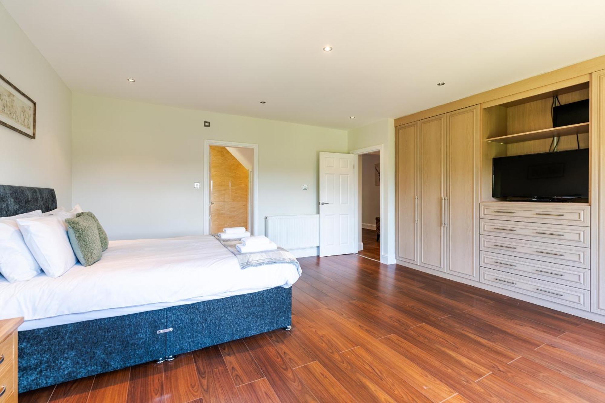 The House @ Sitwell Arms Hotel Renishaw ภายนอก รูปภาพ